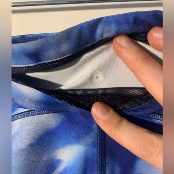 NWOT full length lulu leggings with pockets - Picture 4 of 7